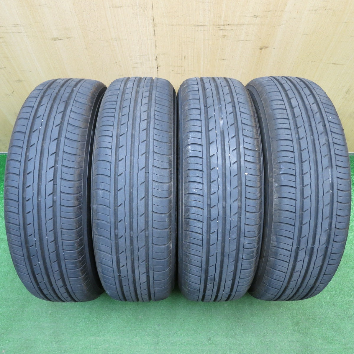 4本価格！24年★トヨタ アクア 純正 スチール 175/65R15 ヨコハマ BluEarth-ES ES32 15インチ PCD100/4H★6022807HAノ