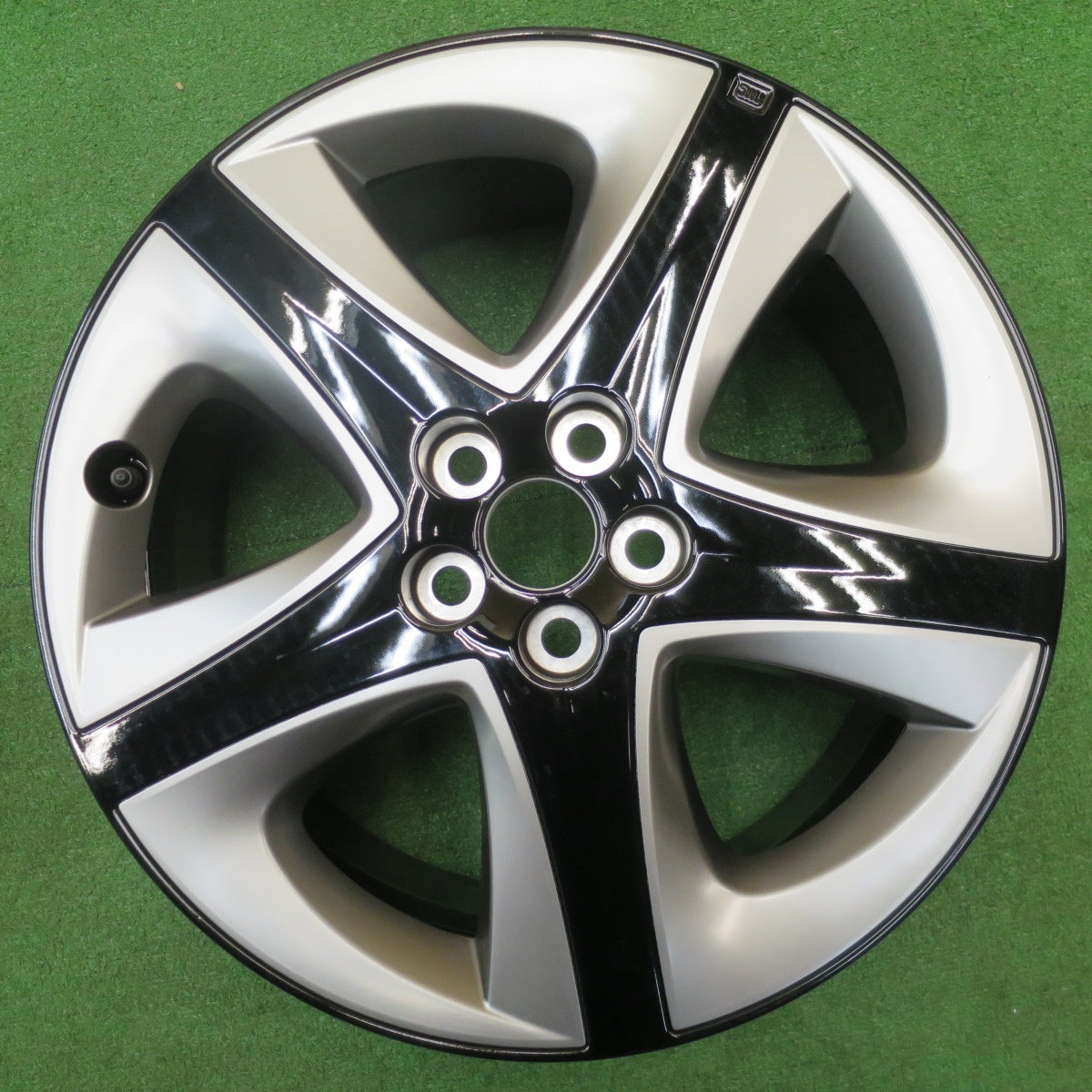 新車外し★トヨタ 50系 プリウス ツーリング 純正 ホイール 17インチ 17×7J PCD100/5H★5111604NJホ