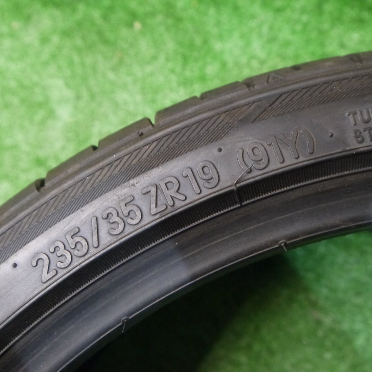 バリ溝！9分！2本★235/35R19 トーヨー プロクセス スポーツ PROXES Sport 19インチ タイヤ ポルシェ 911 カレラ ボクスター ケイマン 等★6052203KKノタ