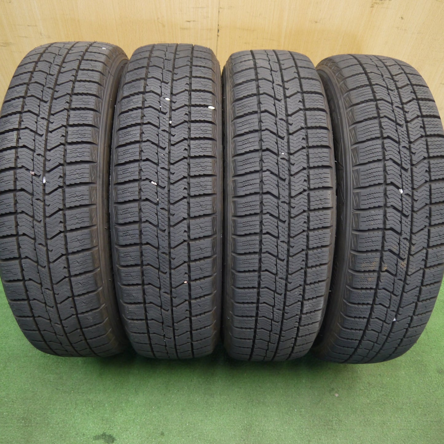 バリ溝！25年！キレイ！ほぼ10分◎スタッドレス 155/65R14 トーヨー オブザーブ GIZ3 TOPRUN トップラン 14インチ PCD100/4H◎6070103Hス