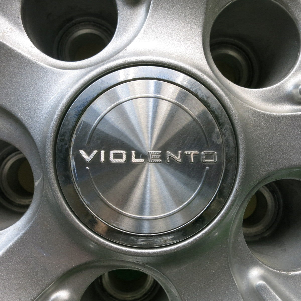 バリ溝！23年！9.5分★スタッドレス 215/60R17 ブリヂストン アイスパートナー2 VIOLENTO KS ヴィオレント 17インチ PCD114.3/5H★5070501HAス