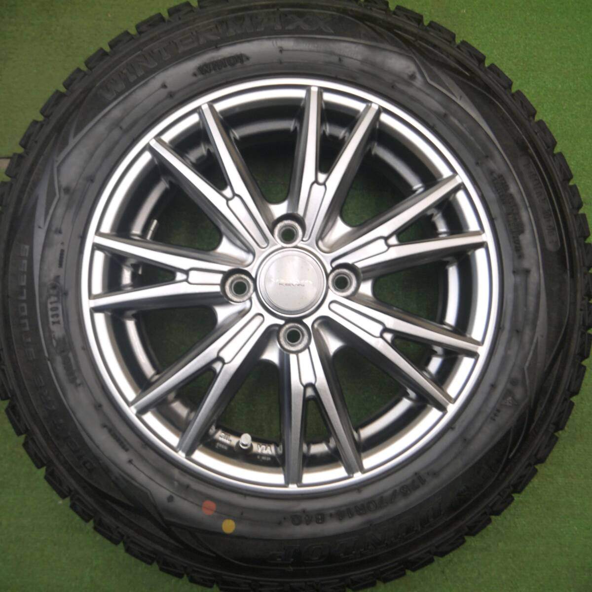バリ溝！キレイ！9分★スタッドレス 175/70R14 ダンロップ ウインターマックス WM01 VELVA KEVIN ヴェルヴァ 14インチ PCD100/4H★5021810Hス