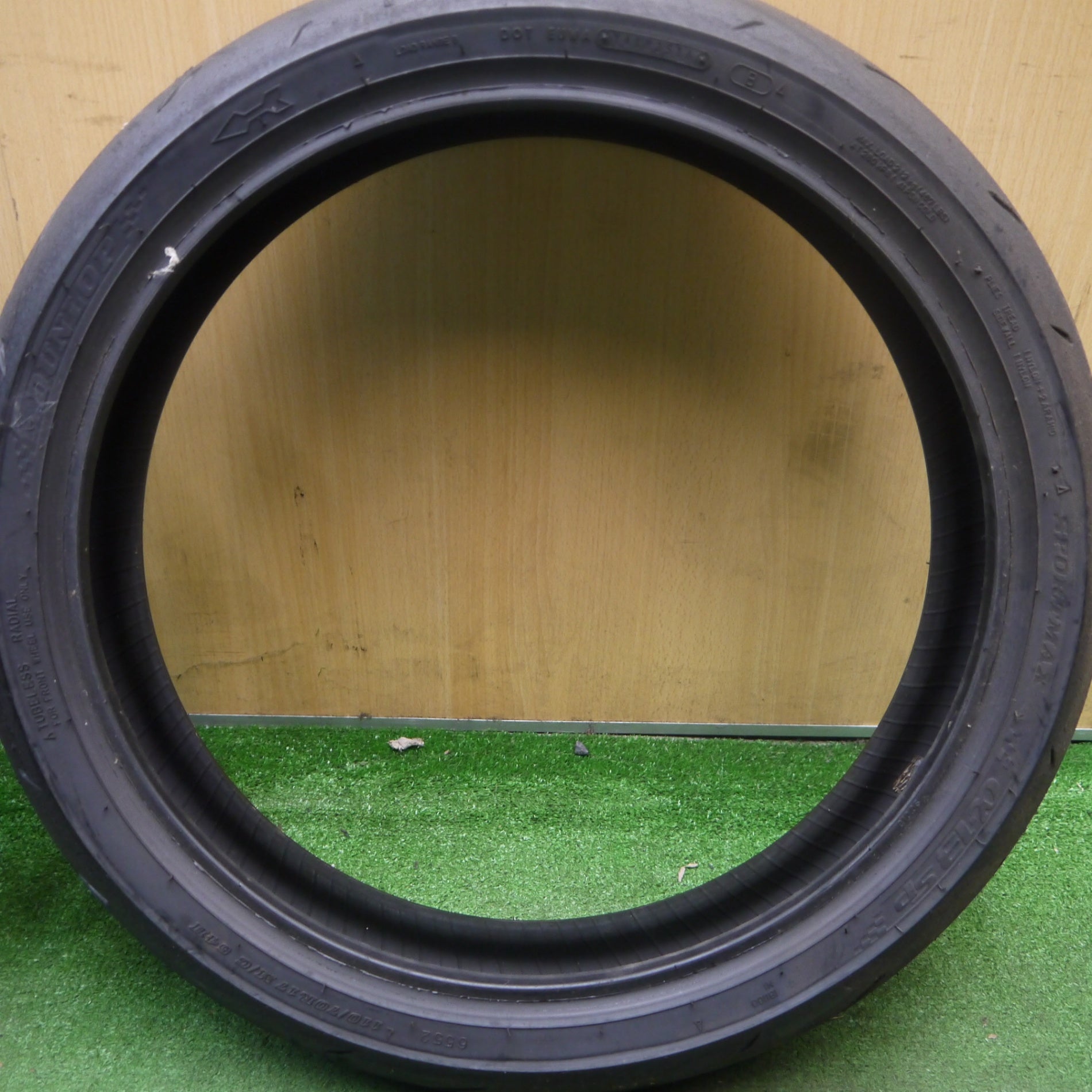 今なら送料無料 ☆特価 DUNLOP α-13 新品前後 110/70R17 140/60R18 ZX-