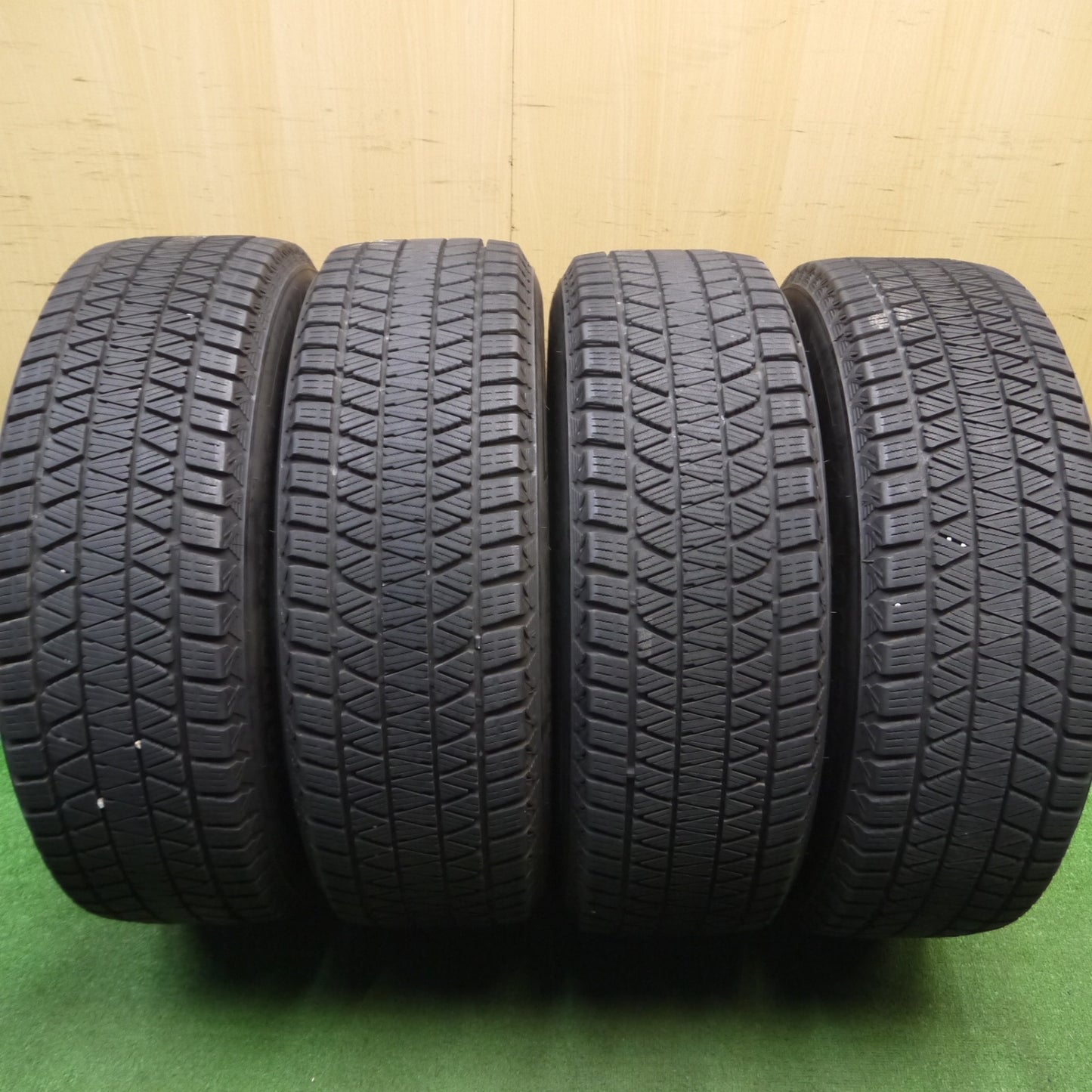 [送料無料] キレイ！20年★スタッドレス 225/65R17 ブリヂストン ブリザック DM-V3 BALMINUM バルミナ 17インチ PCD114.3/5H★4122709Hス