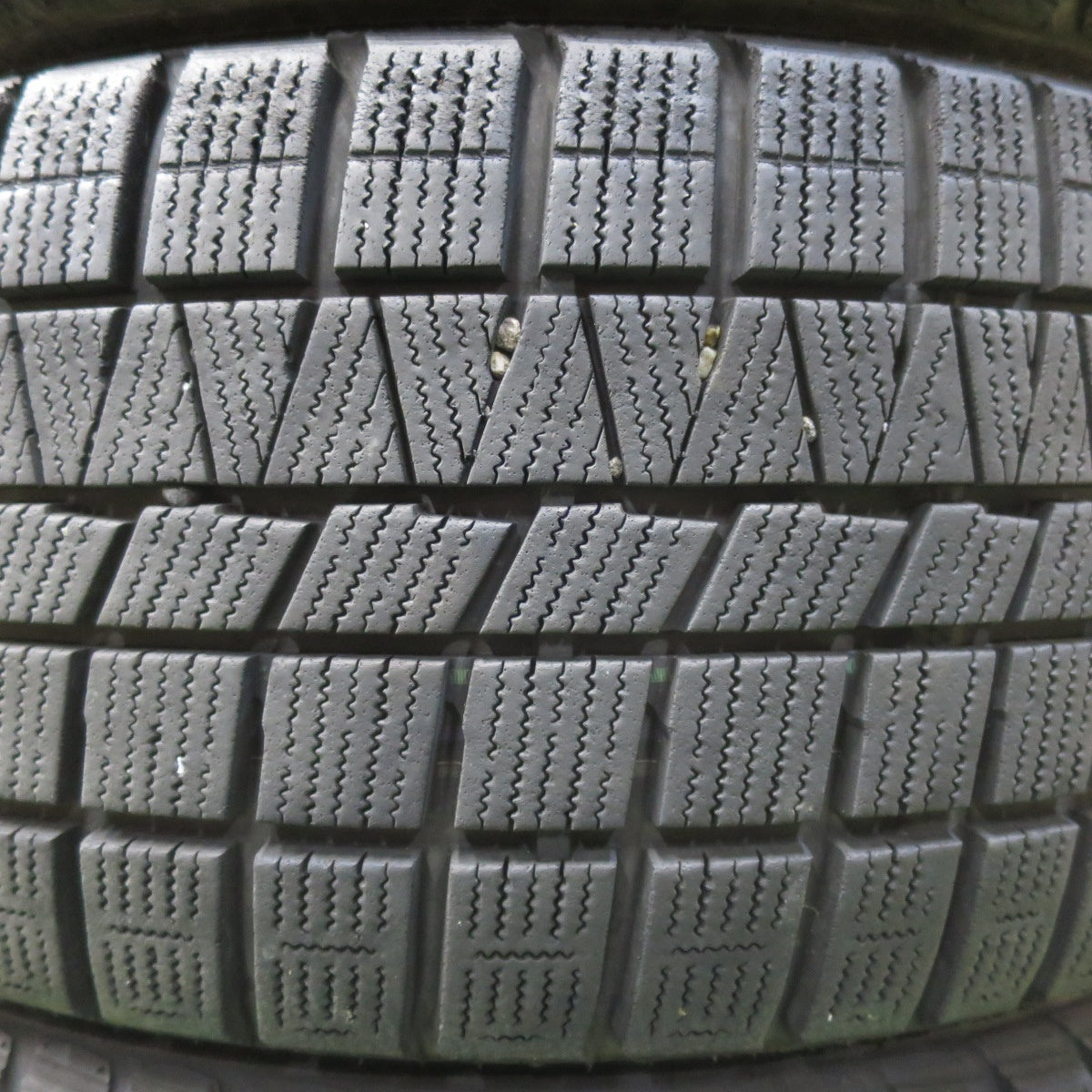 [送料無料] バリ溝！キレイ！9.5分★スバル インプレッサ G4 純正 225/40R18 スタッドレス ナンカン CORSAFA 18インチ PCD100/5H★4111311イス