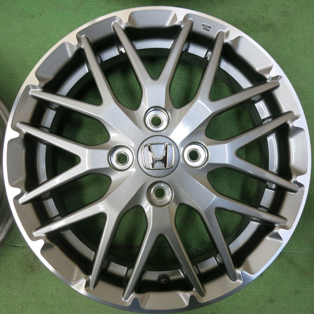新車外し★ホンダ N-BOX カスタム 純正 ホイール 15インチ 15×4.5J NBOX Nボックス PCD100/4H★5032502SYホ