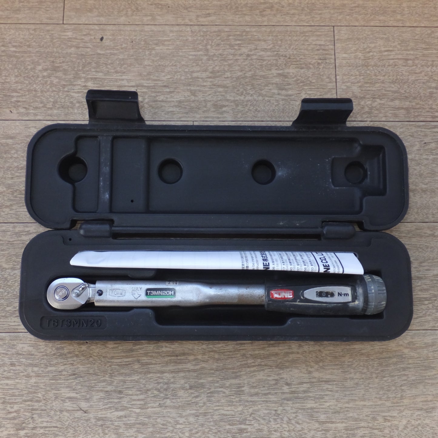 [送料無料] ★トネ TONE プレセット形トルクレンチ ダイレクトセット・ホールドタイプ T3MN20H　KTC ソケット B3-10 付★