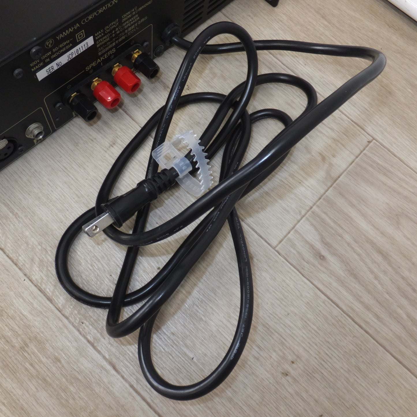 [送料無料] 現状品 キレイ★ヤマハ YAMAHA パワーアンプリファイアー POWER AMPLIFIER P1000S　100V 150W 50/60Hz★