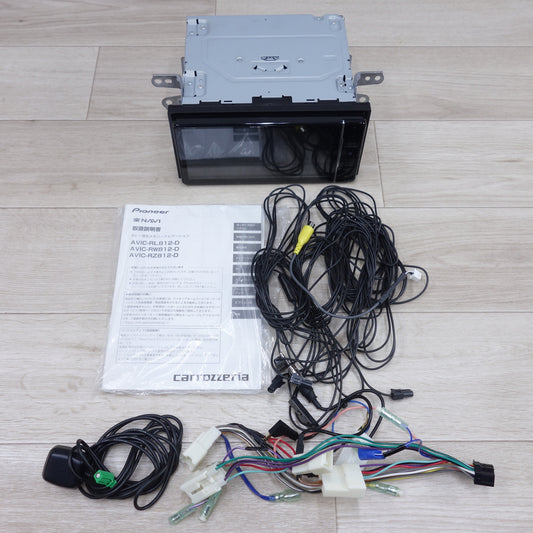 [送料無料] 付属品付き！21年◆carrozzeria Pioneer 楽NAVI 7V型 AV 一体型 メモリーナビ AVIC-RW812-D カーナビ カロッツェリア パイオニア◆