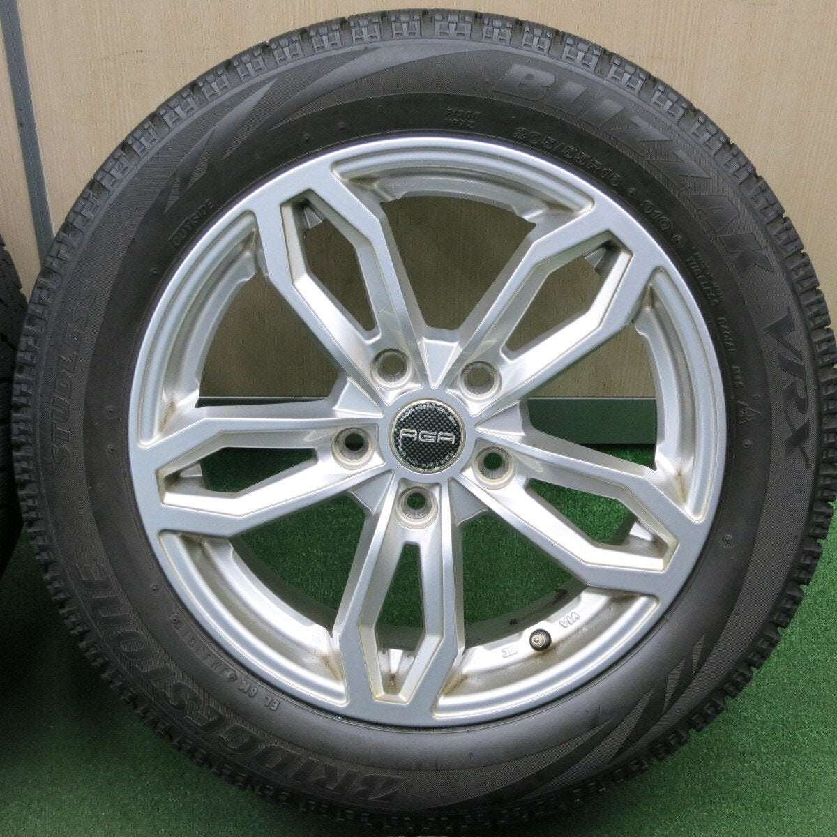 4本価格★ワーゲン 等 AGA 205/55R16 スタッドレス ブリヂストン ブリザック VRX 16インチ PCD112/5H★4040908TNス