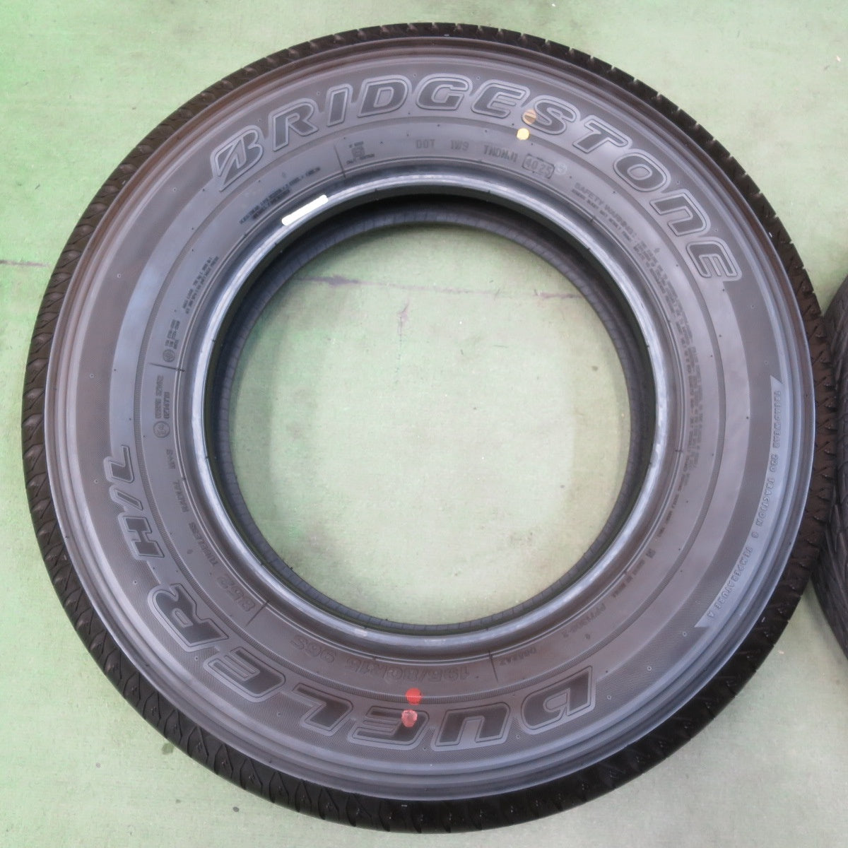 バリ溝！25年！9.5分◎195/80R15 ブリヂストン デューラー H/L 852 DUELER タイヤ 15インチ ジムニー シエラ ジムニー ノマド 等◎6081004イノタ