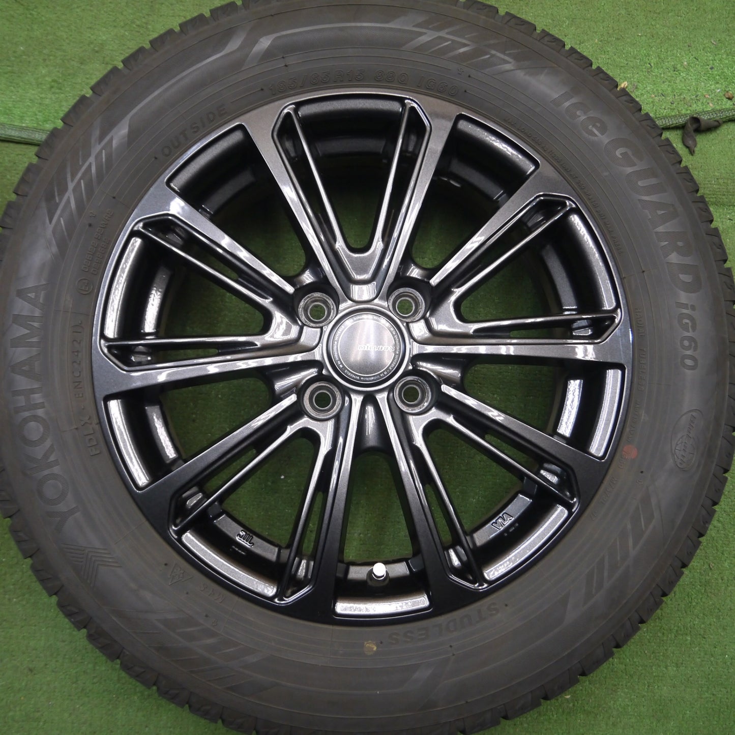 *送料無料* バリ溝！22年！キレイ！9分★スタッドレス 185/65R15 ヨコハマ アイスガード iG60 MiLLOUS ミルアス 15インチ PCD100/4H★4040812Hス