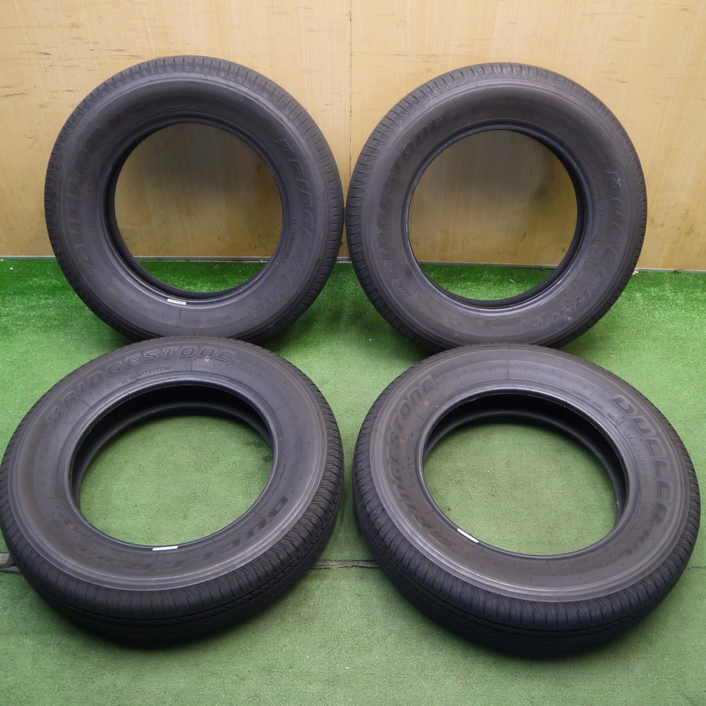 超バリ溝！25年！9.5分以上★ジムニー 等 175/80R16 ブリヂストン デューラー H/L 852 DUELER タイヤ 16インチ★6070801KKノタ
