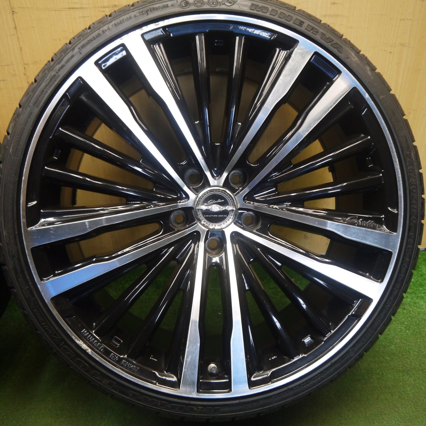 バリ溝！23年！ほぼ10分★Shallen XR-75 245/30R20 ミネルバ ラジアル F105 シャレン 20インチ PCD114.3/5H★6060201Hノ