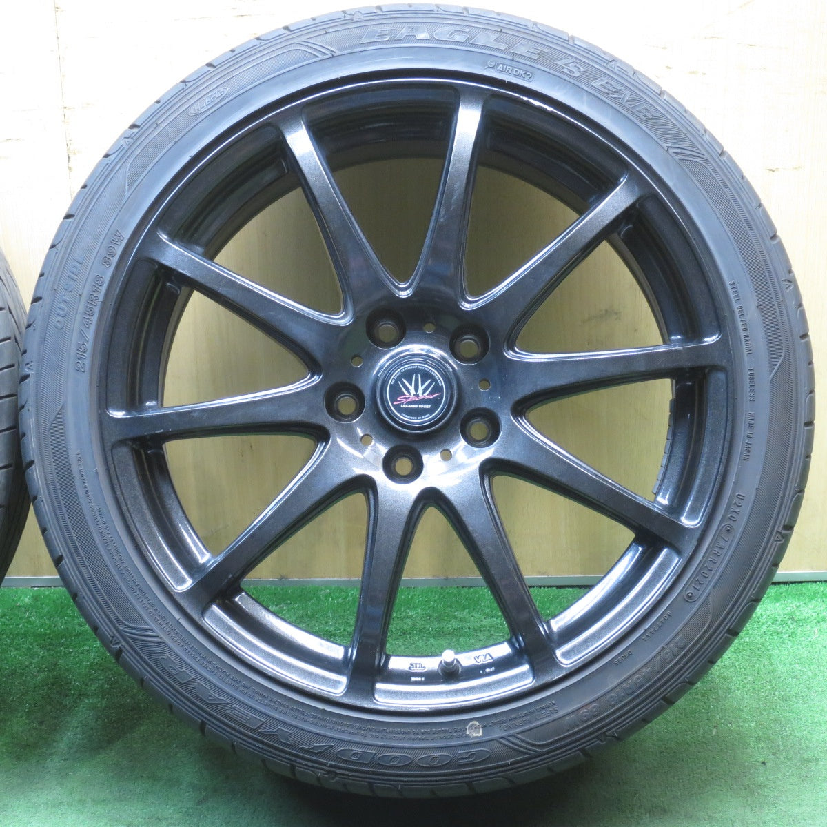 4本価格！21年★LOXARNY SPORT BADX 215/45R18 グッドイヤー イーグル LS EXE 18インチ ロクサーニ PCD114.3/5H★5080809NJノ