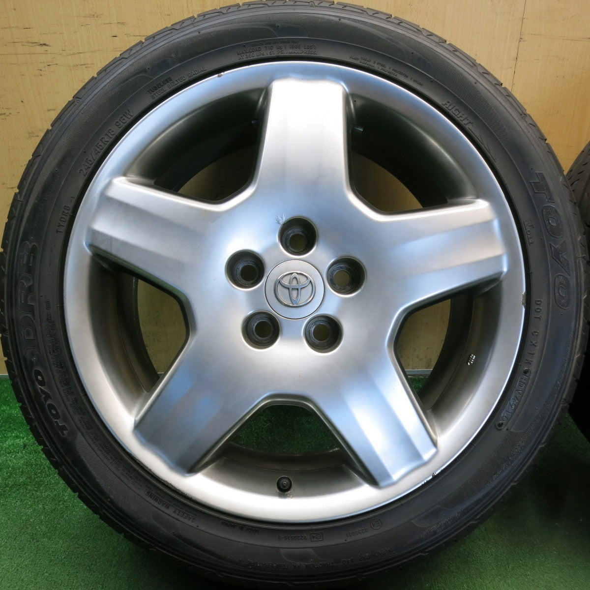 バリ溝！9分◎トヨタ 30 セルシオ 純正 245/45R18 トーヨー DRB 18インチ PCD114.3/5H◎6070504HAノ
