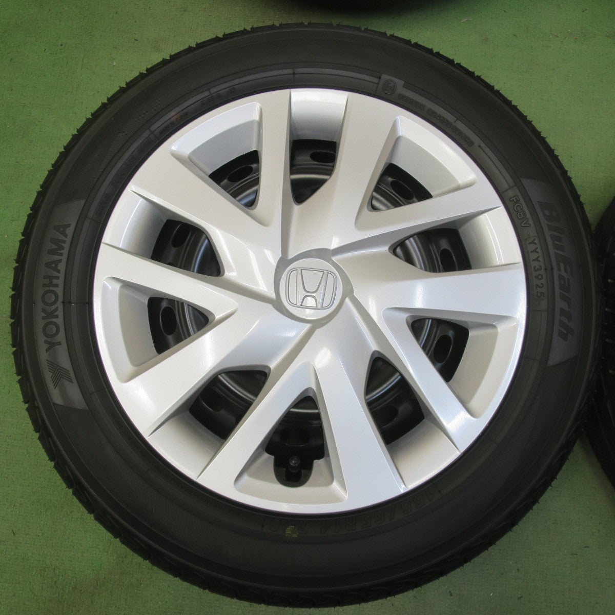 新車外し！25年◎ホンダ JF3 JF4 N-BOX 純正 スチール 155/65R14 ヨコハマ ブルーアース AE01K 14インチ PCD100/4H◎6092303イノ