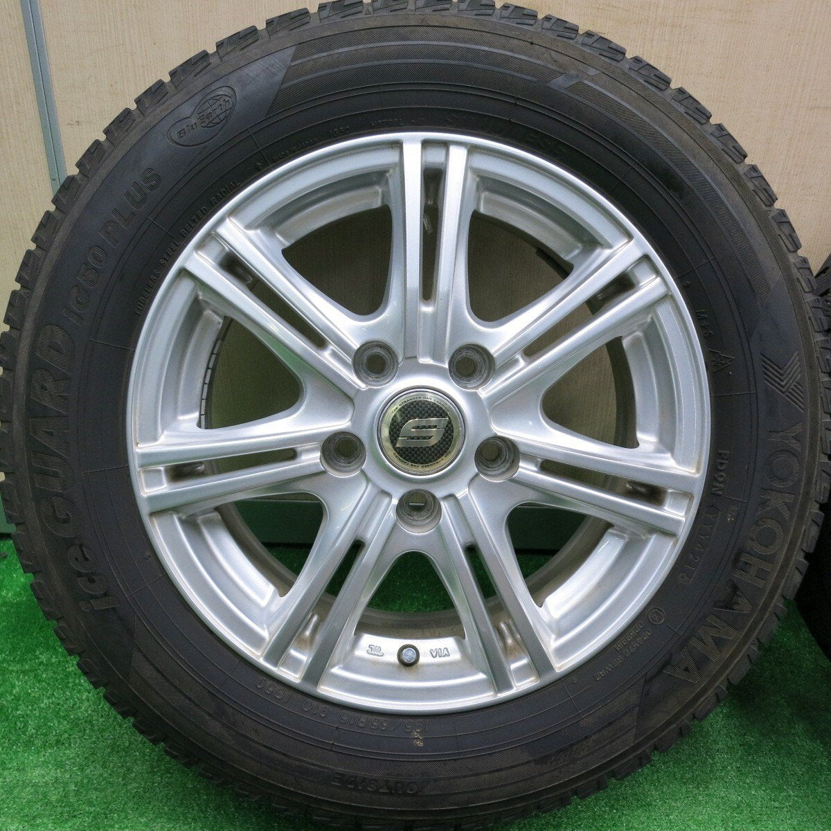 4本価格★スタッドレス 195/65R15 ヨコハマ アイスガード iG50 プラス STRANGER PCD114.3/5H★4100509HAス