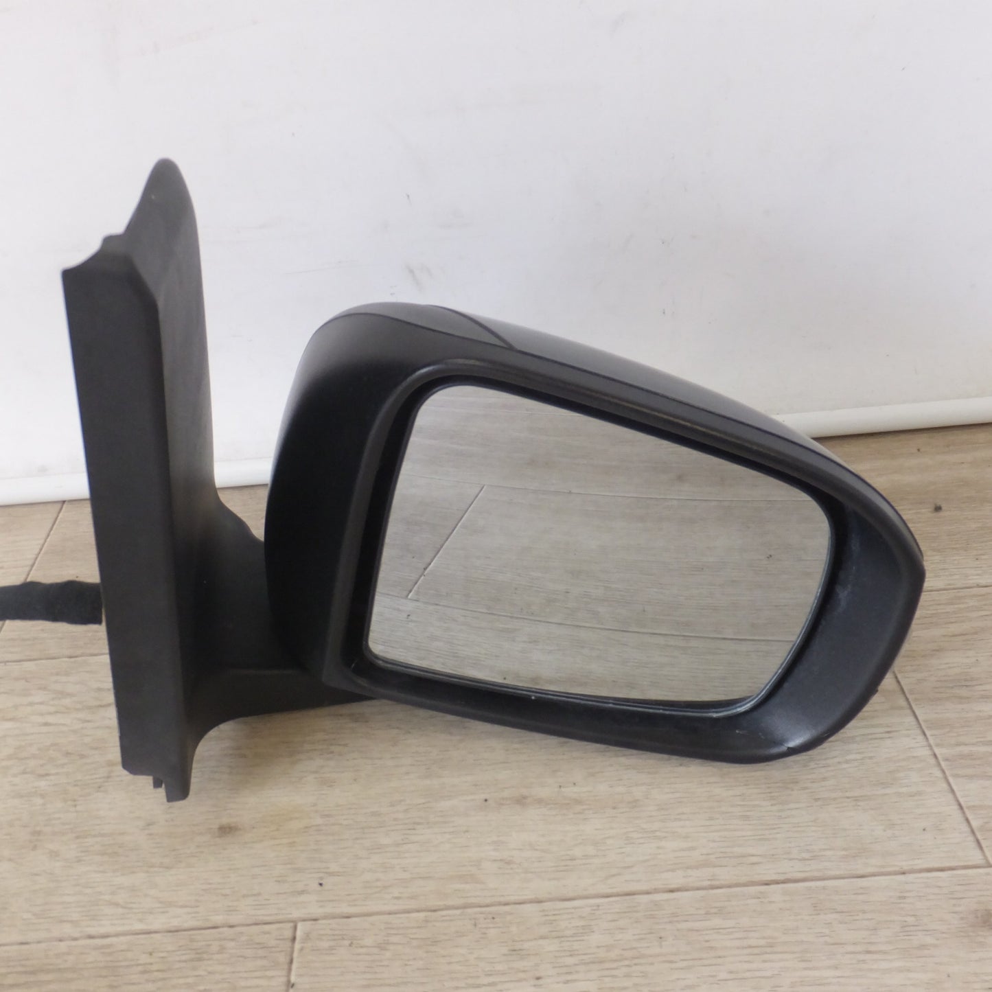 [送料無料] ★ダイハツ DAIHATSU 純正 タント LA600S ドアミラー サイドミラー ST07 13073 SAKAE RIKEN 右★