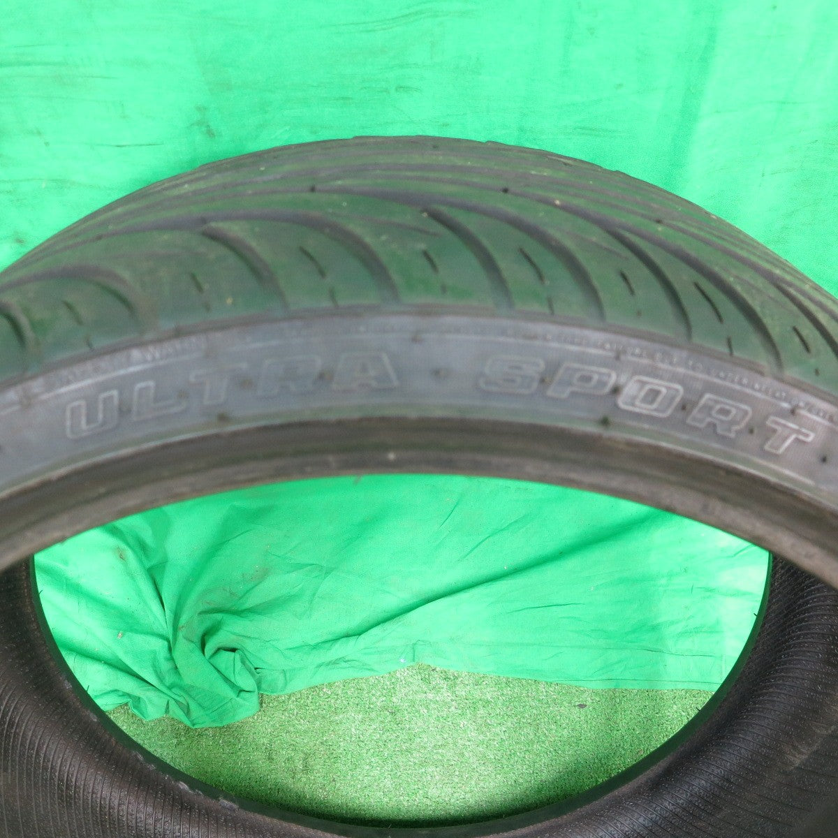 *送料無料* バリ溝！23年！9.5分★215/35R19 ナンカン ウルトラスポーツ NS-2 タイヤ 19インチ ノア ヴォクシー ステップワゴン セレナ等★4051012ナノタ