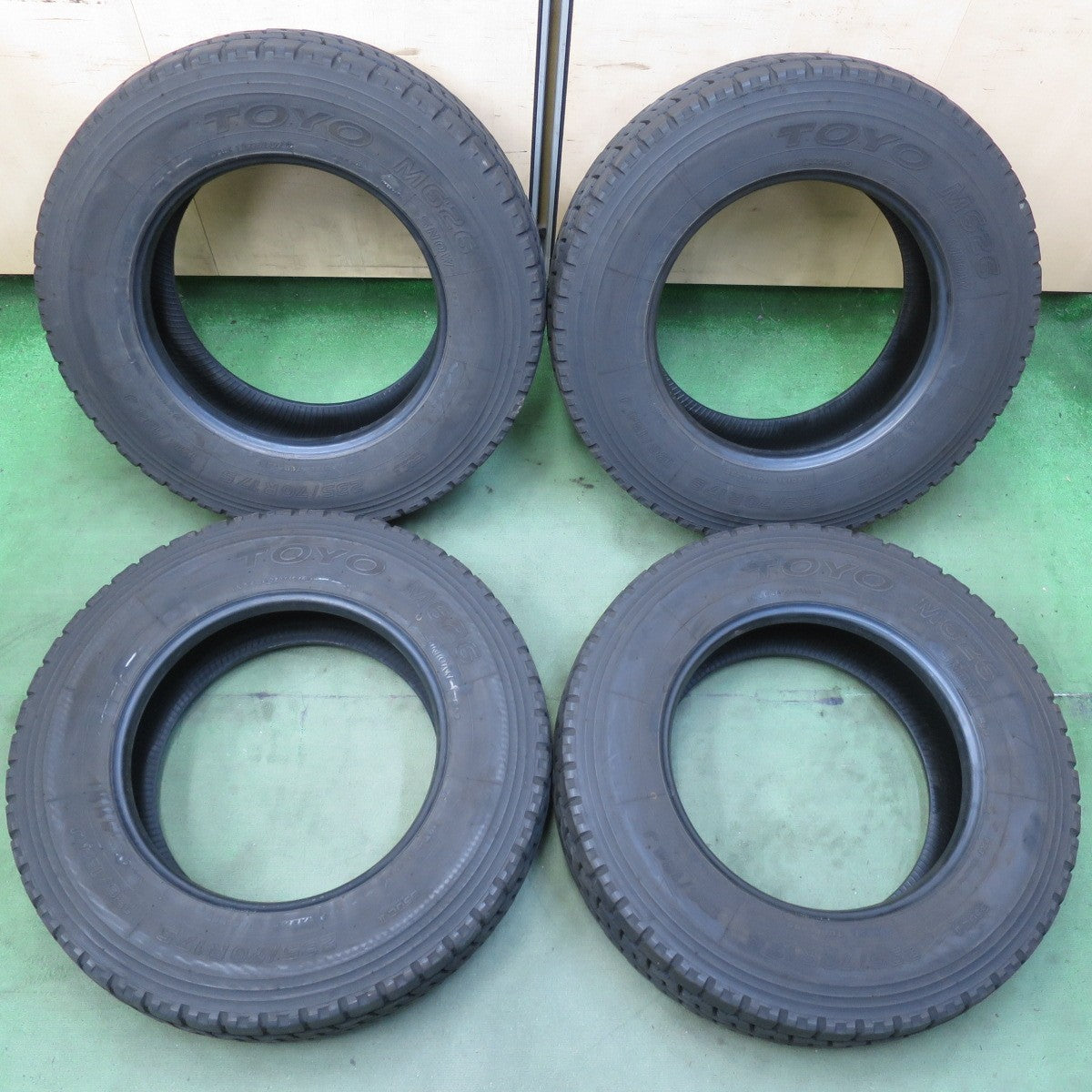 バリ溝！24年！9分★トラック 高荷重 トレーラー 等 タイヤ 235/70R17.5 136/134J トーヨー M626 オールシーズン ミックス 17.5インチ★6072908イスタ