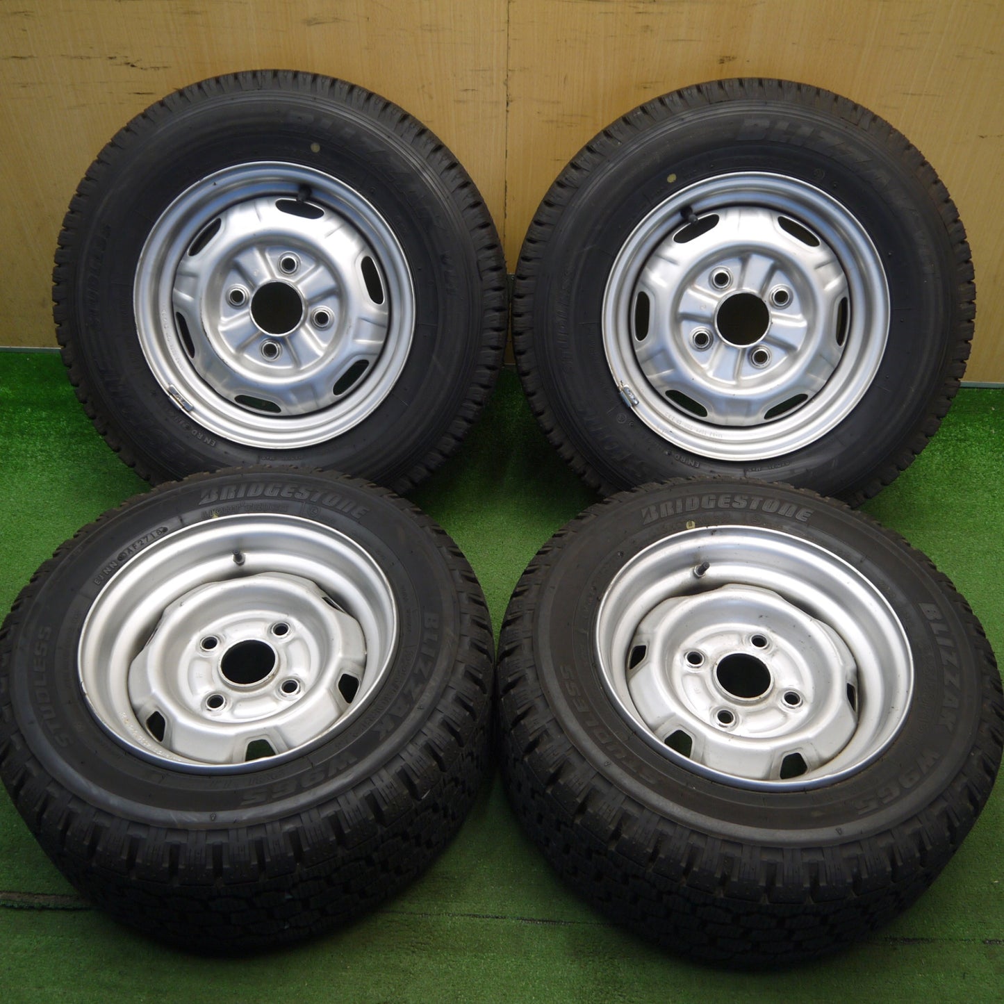 ほぼ未使用★タウンエース 等 225/50R12.5 165R13 スタッドレス ブリヂストン ブリザック W965 VL1 TOPY スチール ホイール 12.5 13 インチ PCD114.3/4H★6041504Hス
