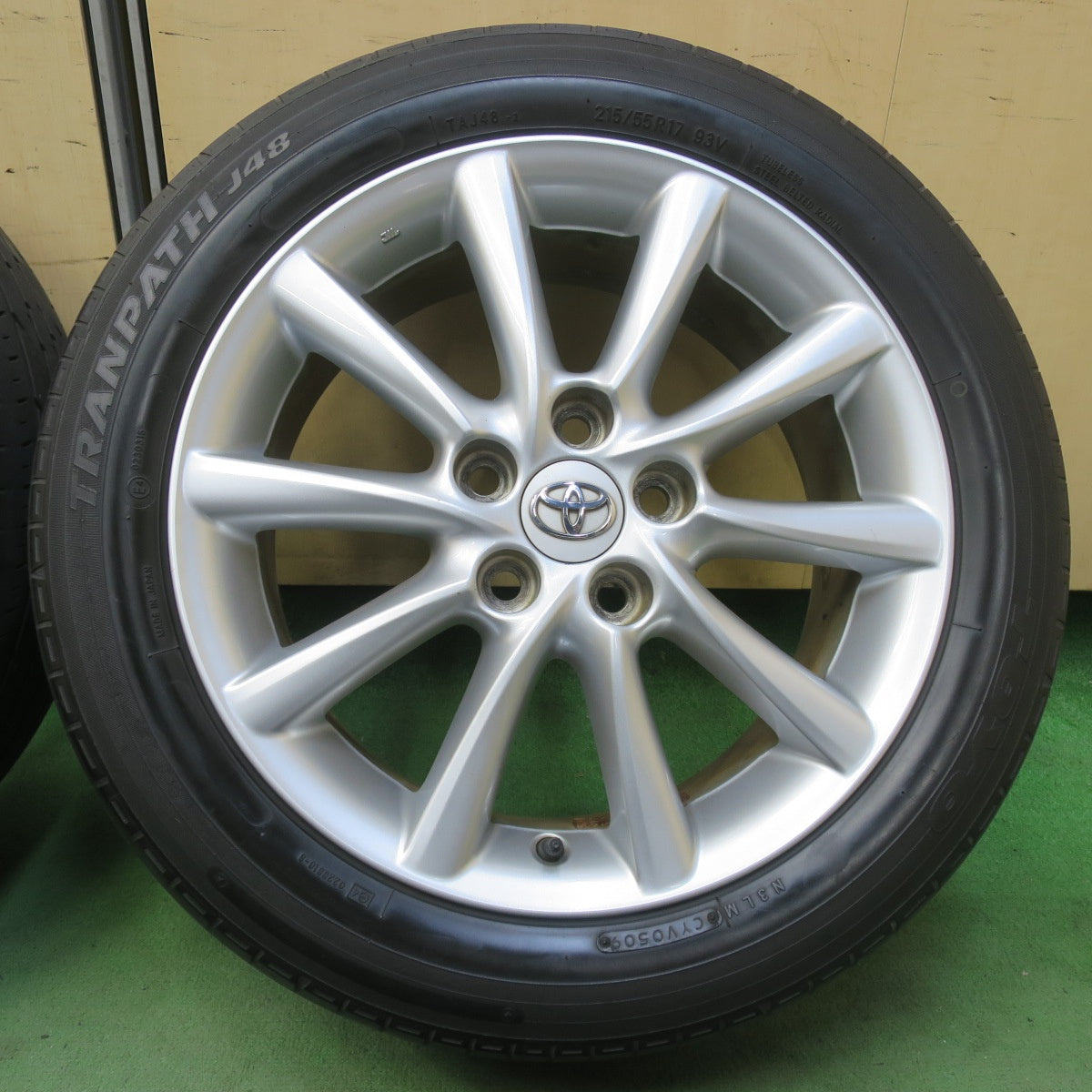 キレイ★トヨタ 50系 エスティマ アエラス 純正 215/55R17 トーヨー トランパス J48 ブリヂストン エコピア PRV 17インチ PCD114.3/5H★6040904イノ