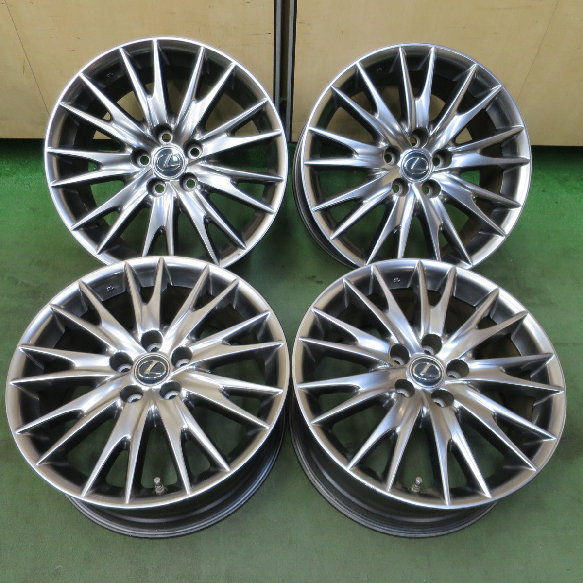 センサー付き◎レクサス GS バージョンL 純正 ホイール 18インチ 18×8J PCD114.3/5H◎6081101NGホ