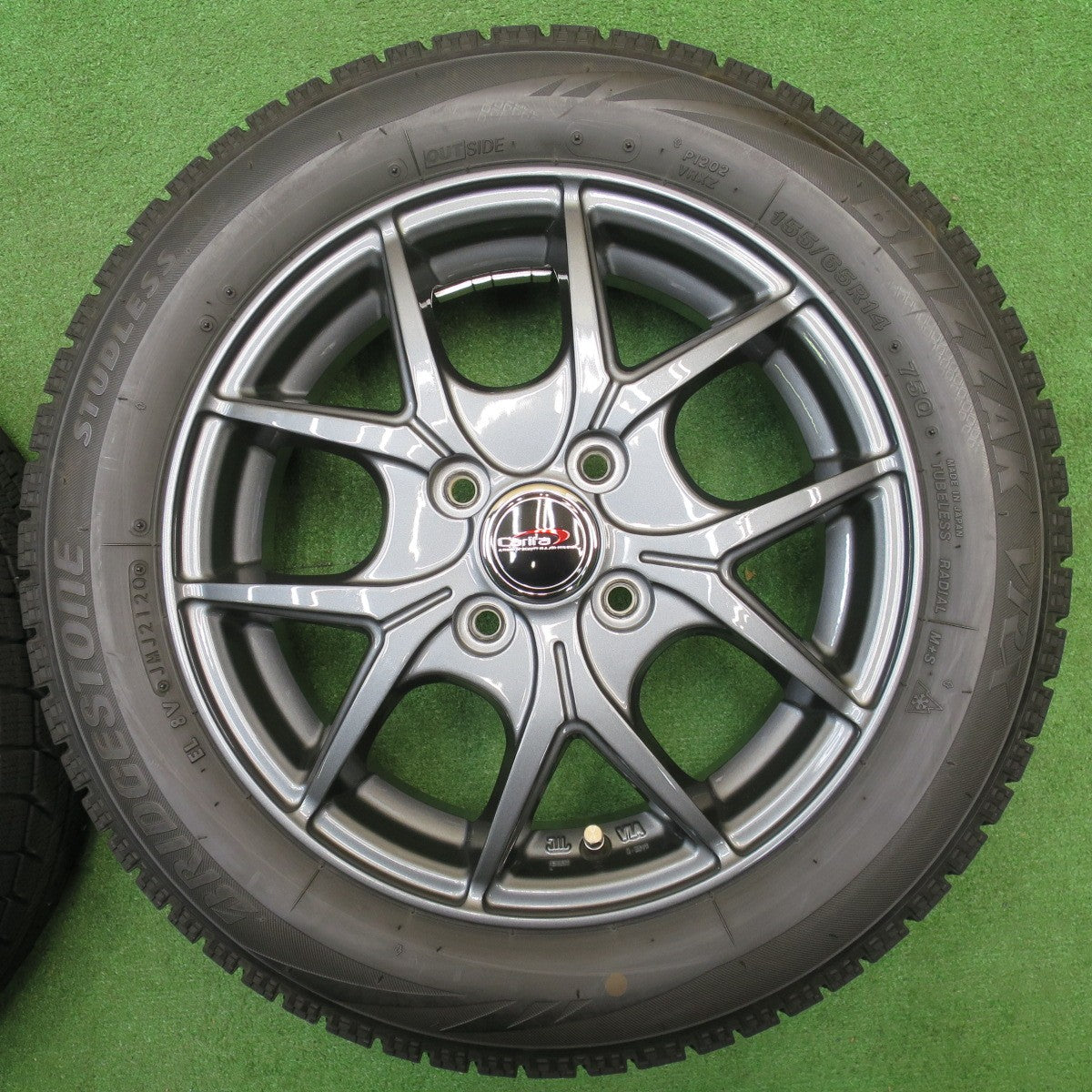 キレイ★スタッドレス 155/65R14 ブリヂストン ブリザック VRX Carifa カリファ 14インチ PCD100/4H★5121816NJス