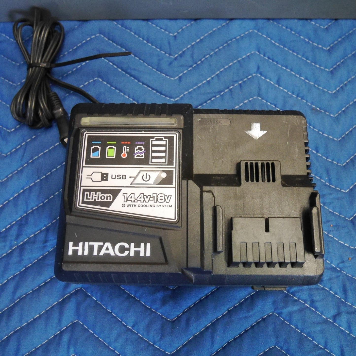 [送料無料] キレイ☆HiKOKI ハイコーキ 0.7m3/min コードレス エア ダスター RA18DA 電動 工具 充電式 18V 6.0Ah 充電器 UC18YDL☆