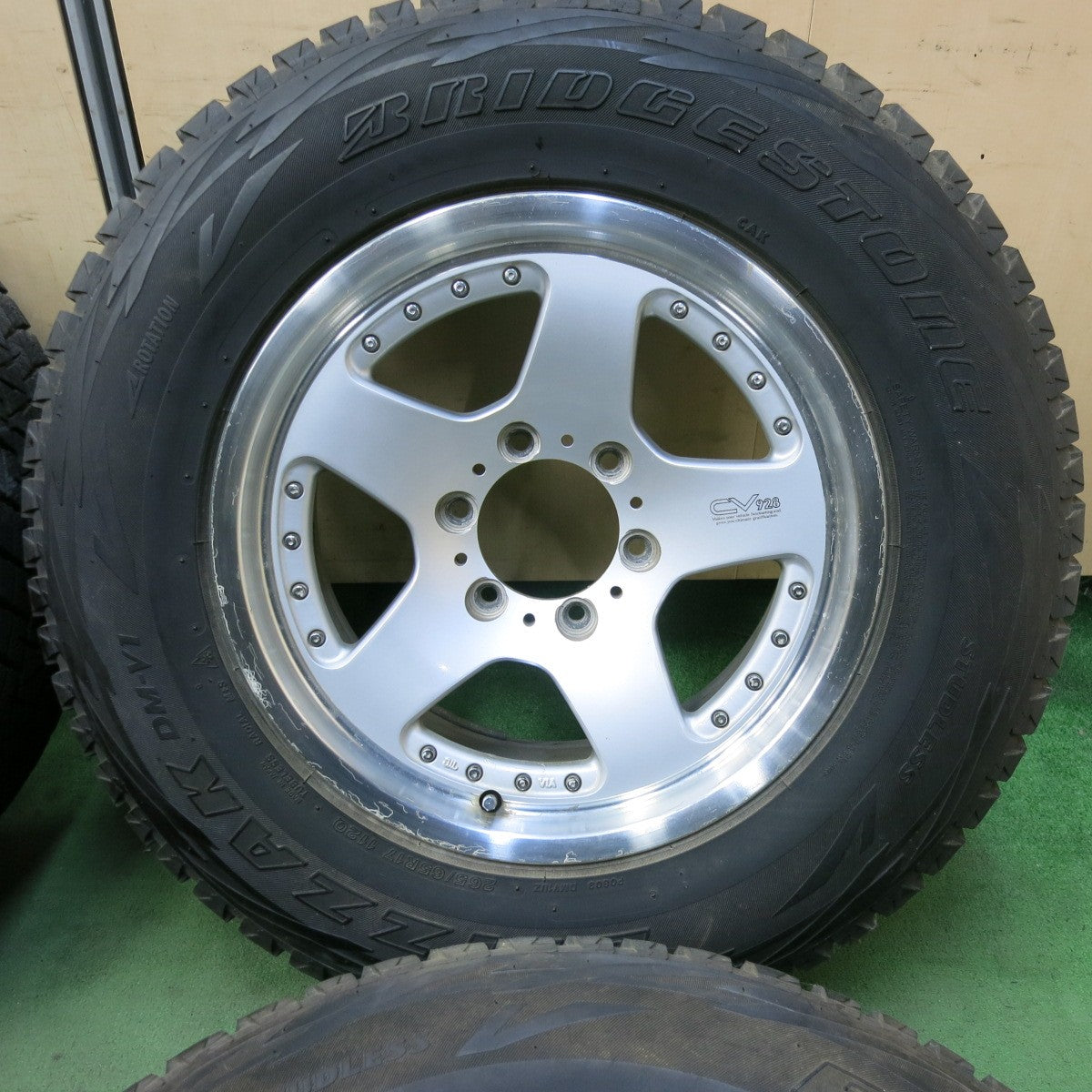 バリ溝！8.5分★スタッドレス 265/65R17 ブリヂストン ブリザック DM-V1 CV928 社外 アルミ 17インチ PCD139.7/6H★5082201SKス