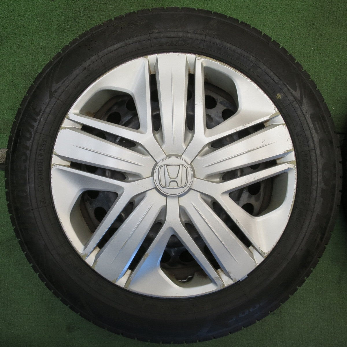 ほぼ未使用！25年◎ホンダ GK フィット 純正 スチール 185/60R15 ブリヂストン エコピア NH200C 15インチ PCD100/4H◎6072504NJノ