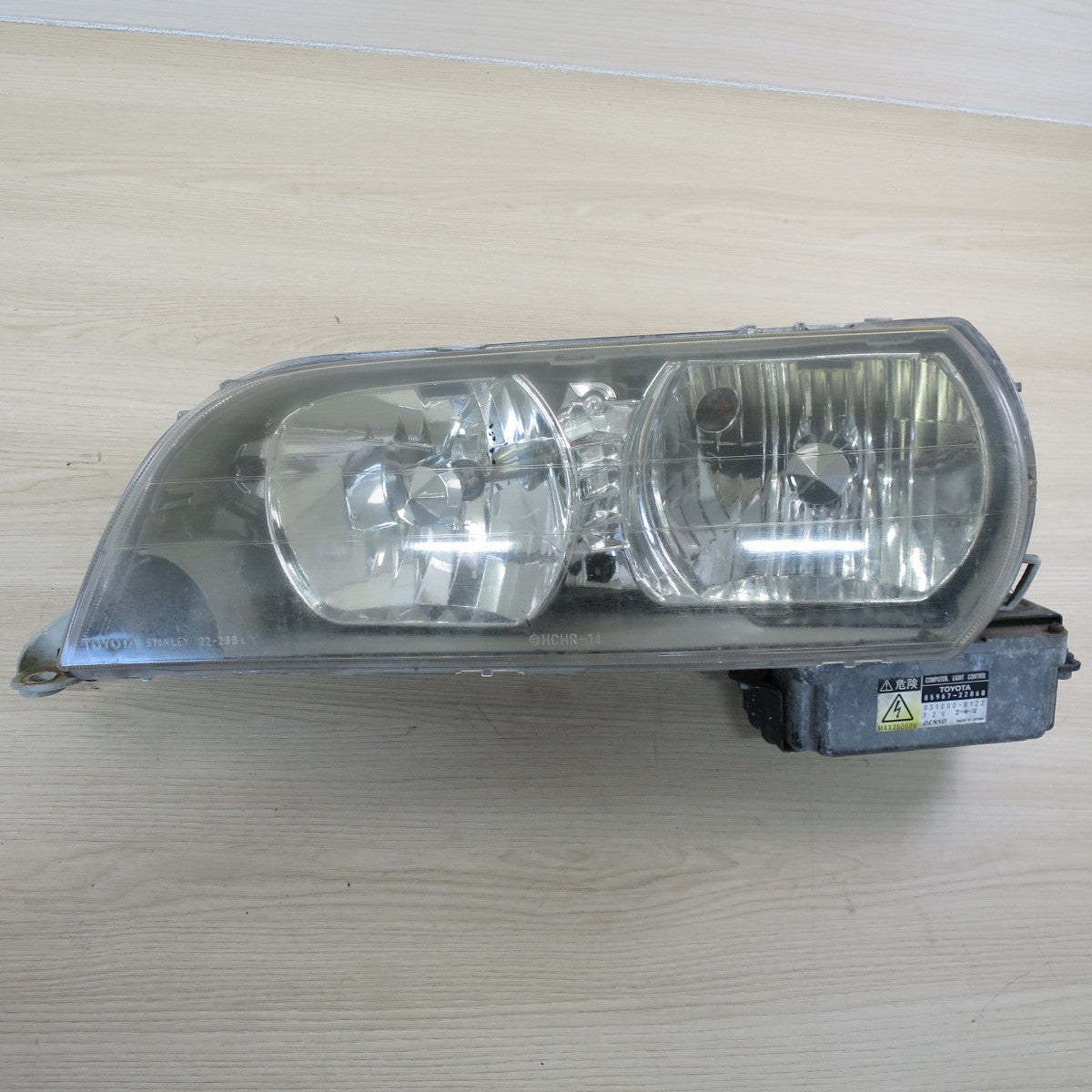 ♪トヨタ JZX100 GX100 チェイサー 純正 HID ヘッドライト STANLEY 22-266 左 側 のみ 85967-22060 ヘッドランプ TOYOTA 照明 カー パーツ♪