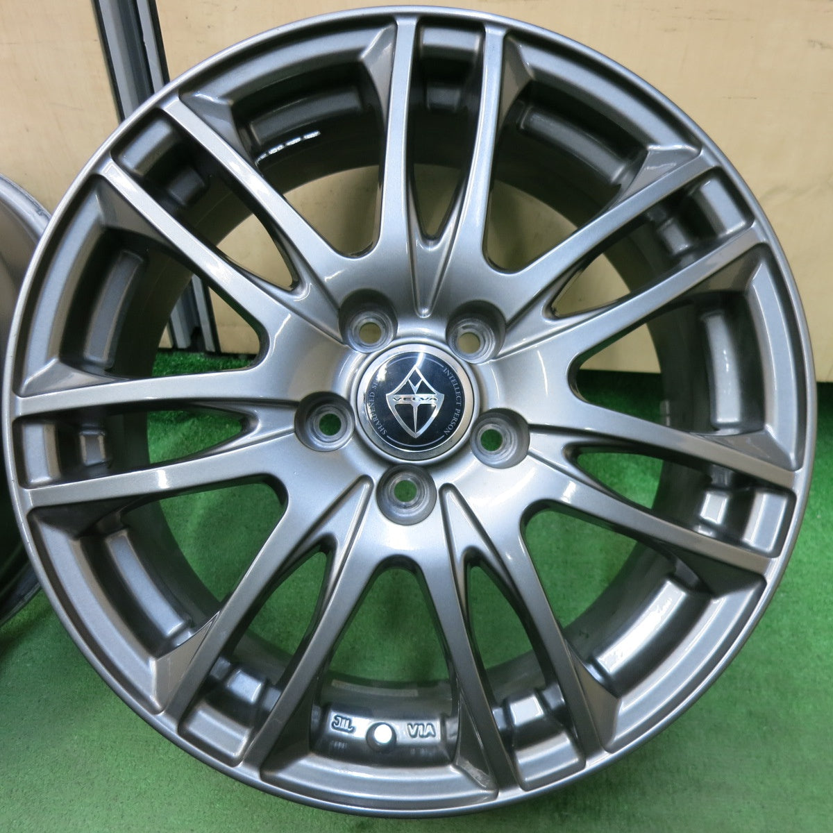 [送料無料] キレイ★レガシィ 等 VELVA weds ヴェルヴァ ウェッズ 16インチ ホイール 16×6.5J PCD100/5H★5031408SYホ