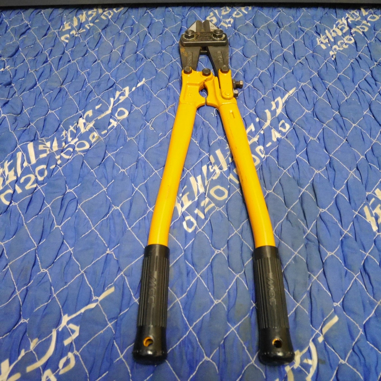 [送料無料] ☆MCC アングルカッター 450mm CAP.7MM AC-0045 ボルトクリッパー ワイヤーカッター オレンジ 工具☆