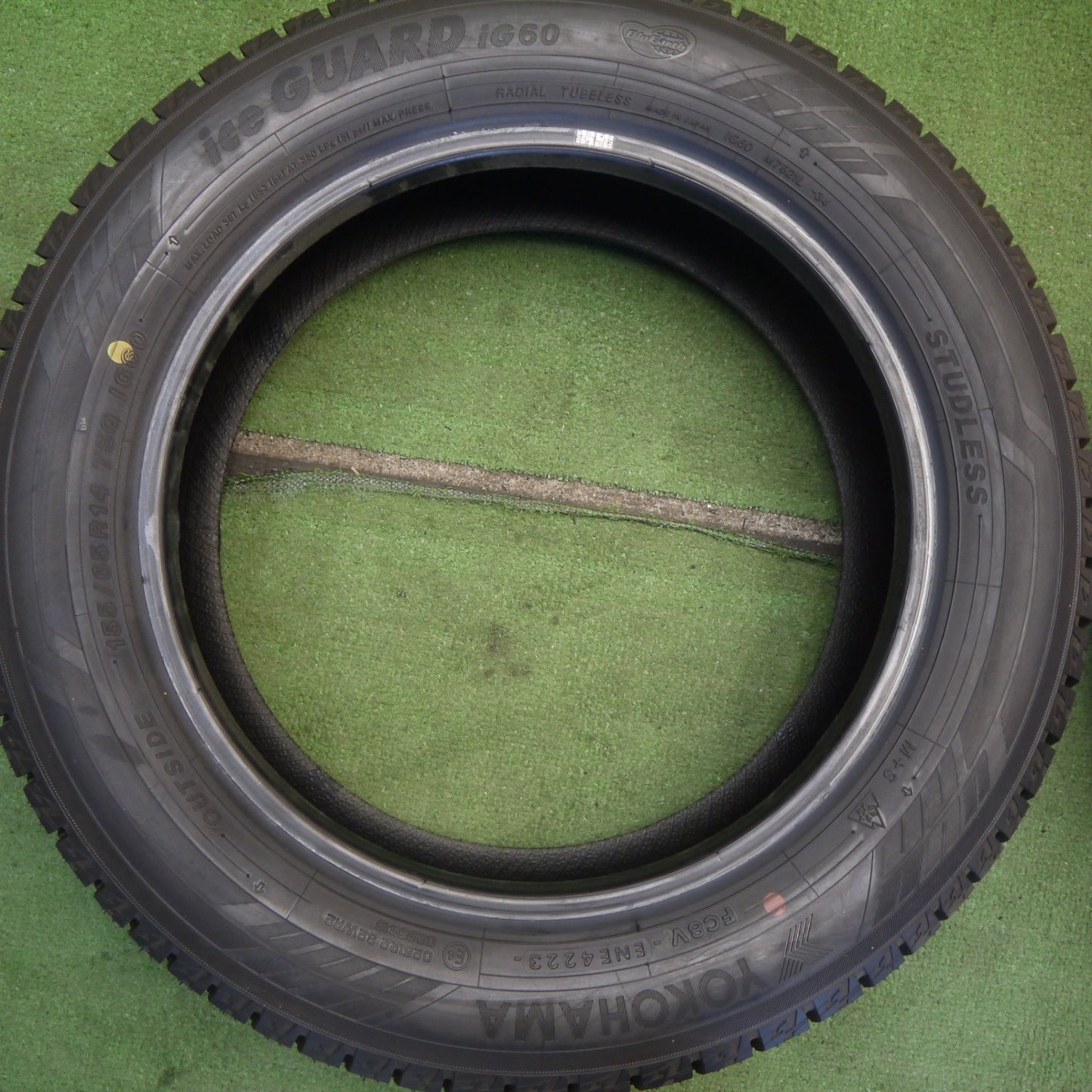未使用！23年★スタッドレス 155/65R14 ヨコハマ アイスガード iG60 タイヤ 14インチ デイズ ルークス タント スペーシア 等★6071404Hスタ