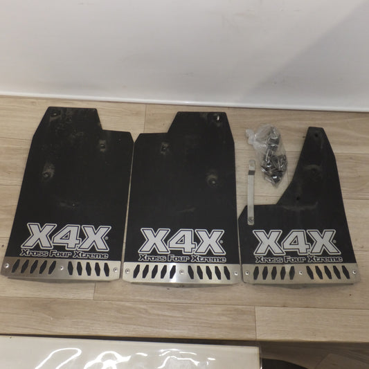 [送料無料] ★オートフラッグス X4X マッドフラップ 3枚　三菱 デリカ D:5 CV1W★