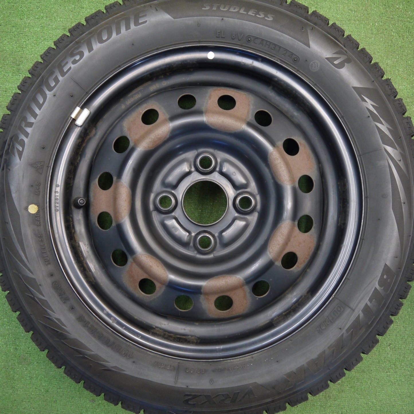 バリ溝！24年！9.5分以上★スタッドレス 155/65R14 ブリヂストン ブリザック VRX2 スチール ホイール 14インチ PCD100/4H★6040302Hス