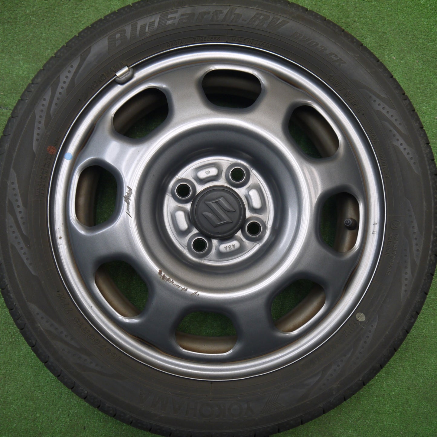 バリ溝！22年！キレイ！8.5分★スズキ ハスラー 純正 スチール 165/60R15 ヨコハマ BluEarth-RV RV03 CK 15インチ PCD100/4H★5121602Hノ