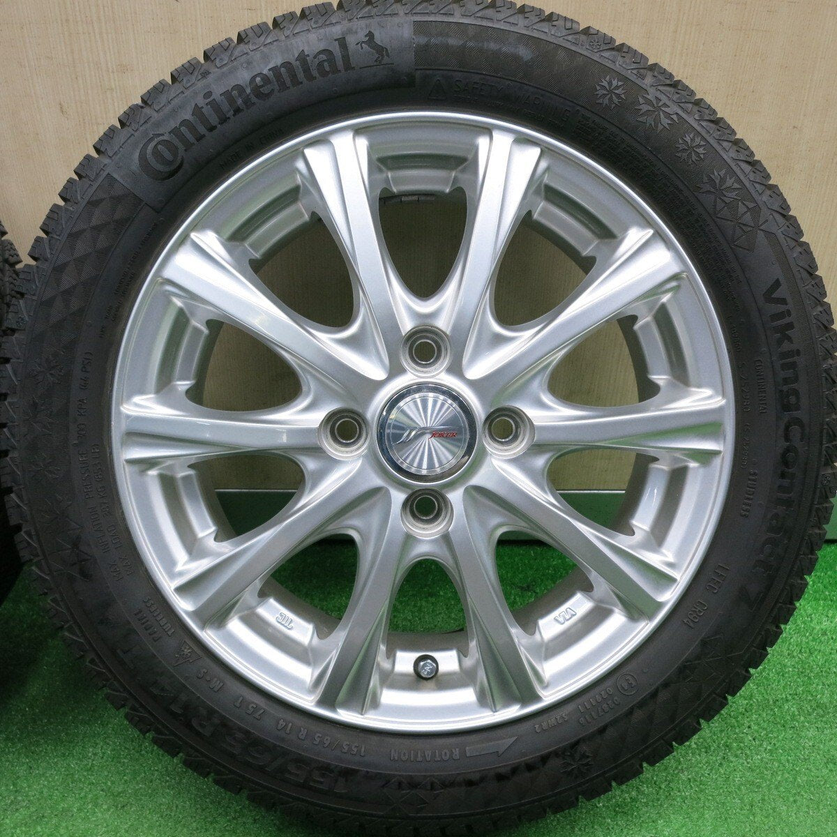 バリ溝！22年！キレイ！8.5分★スタッドレス 155/65R14 コンチネンタル バイキングコンタクト7 JOKER ジョーカー 14インチ PCD100/4H★4112902HAス
