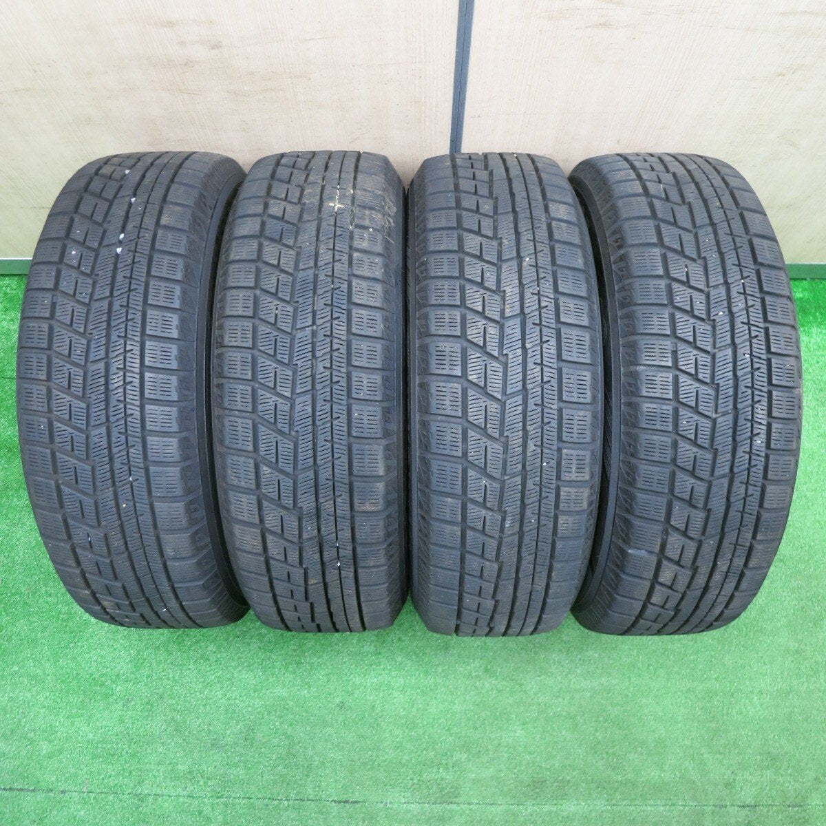 バリ溝！20年！キレイ！8.5分★スタッドレス 195/65R15 ヨコハマ アイスガード iG60 JOKER ジョーカー 15インチ PCD114.3/5H★4111501NJス