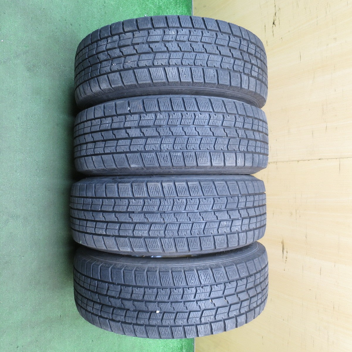 バリ溝！21年！9.5分★スタッドレス 205/60R16 グッドイヤー アイスナビ7 DUFACT デュファクト 16インチ PCD114.3/5H★5072903NJス