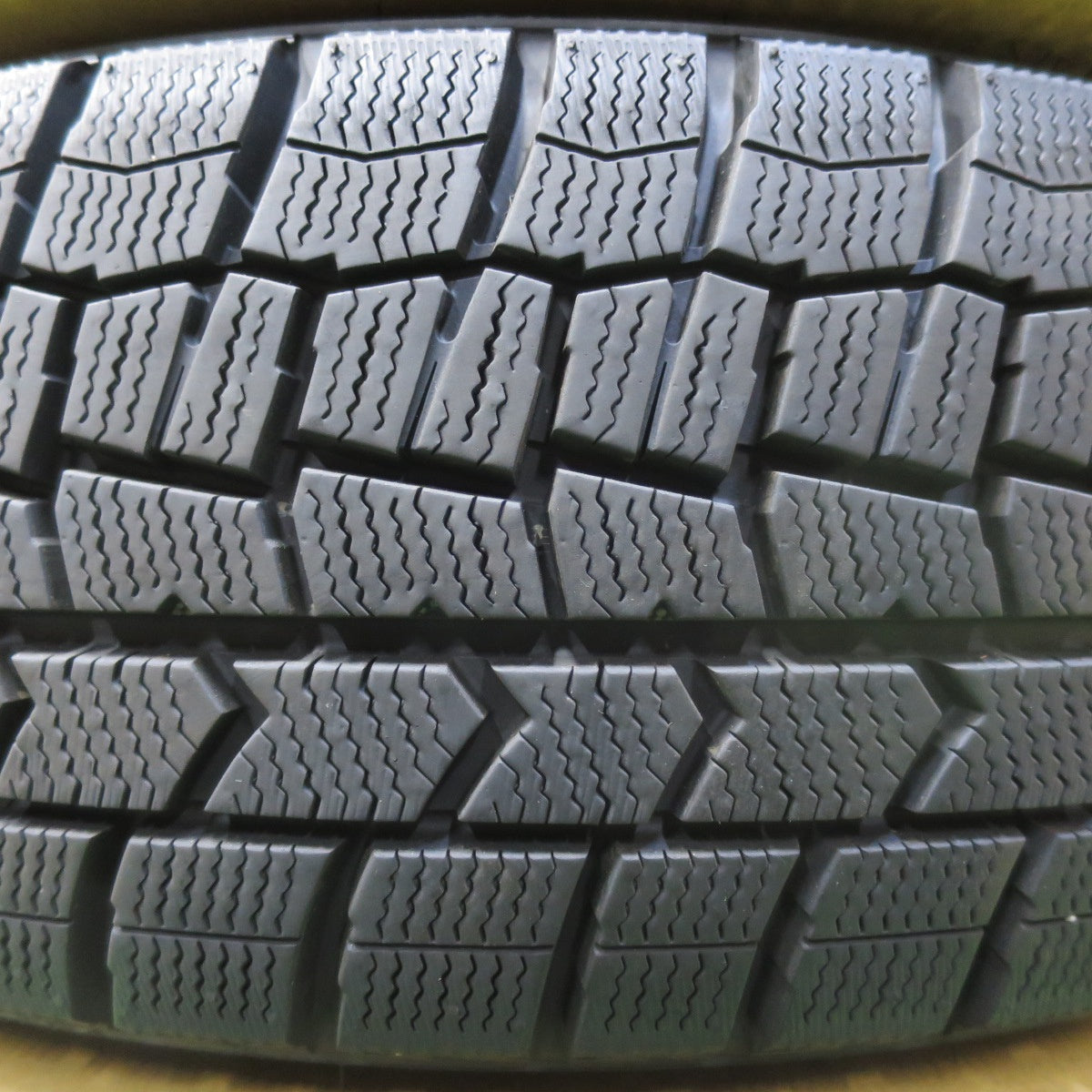 [送料無料] バリ溝！21年！キレイ！9.5分★スタッドレス 195/45R17 ダンロップ ウインターマックス WM02 Leyseen PRAVA 9M レイシーン プラバ PCD114.3/5H★4111105イス