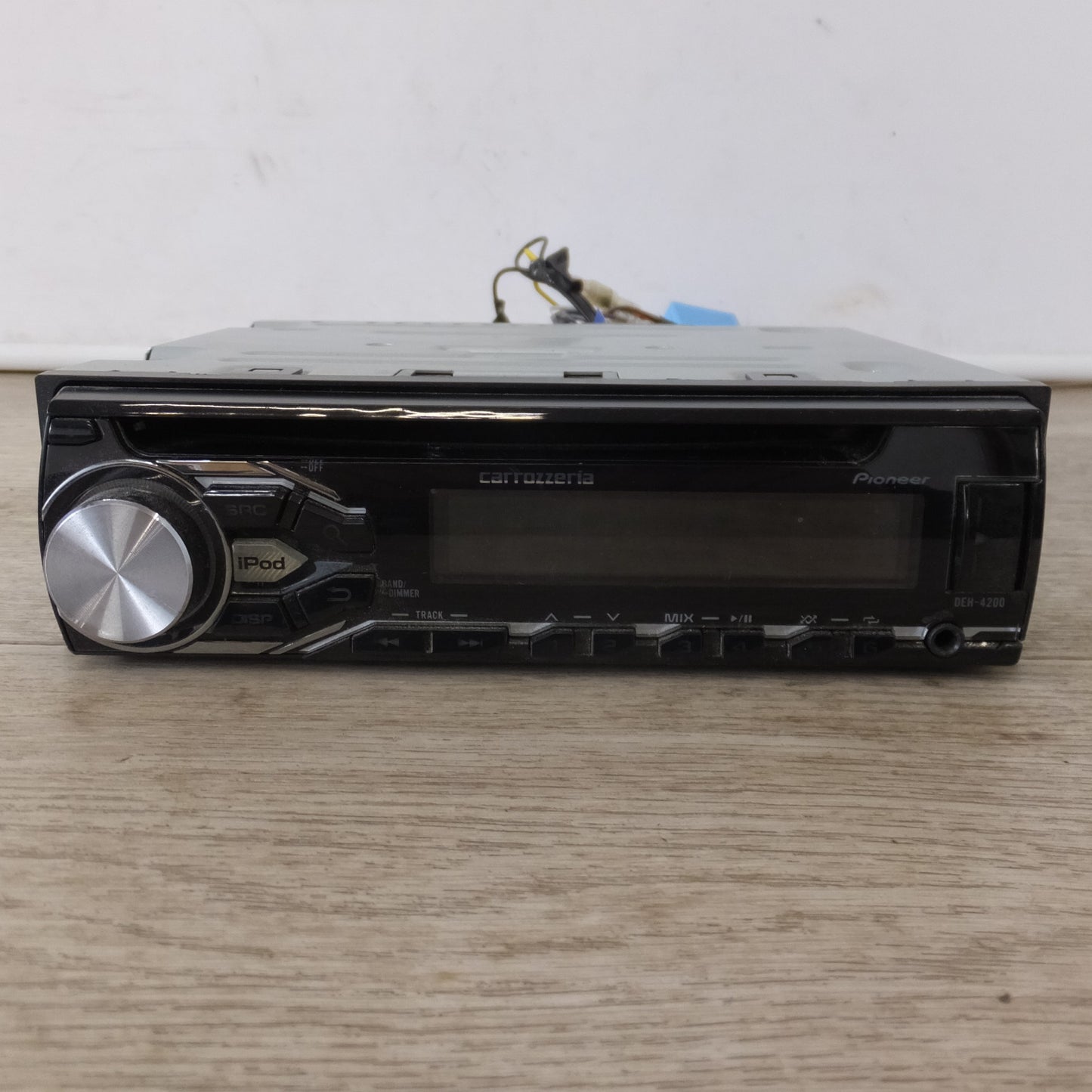 [送料無料] ★カロッツェリア carrozzeria オーディオメインユニット  チューナーメインユニット DEH-4200(51)★