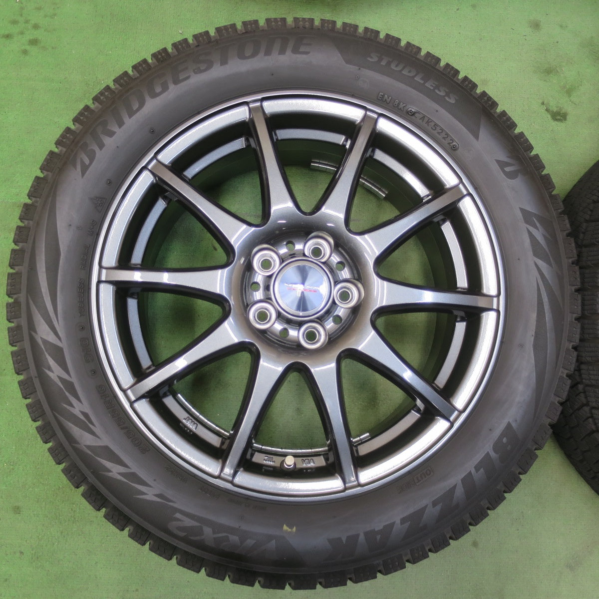 バリ溝！22年！キレイ！9.5分☆インプレッサ 等 205/55R16