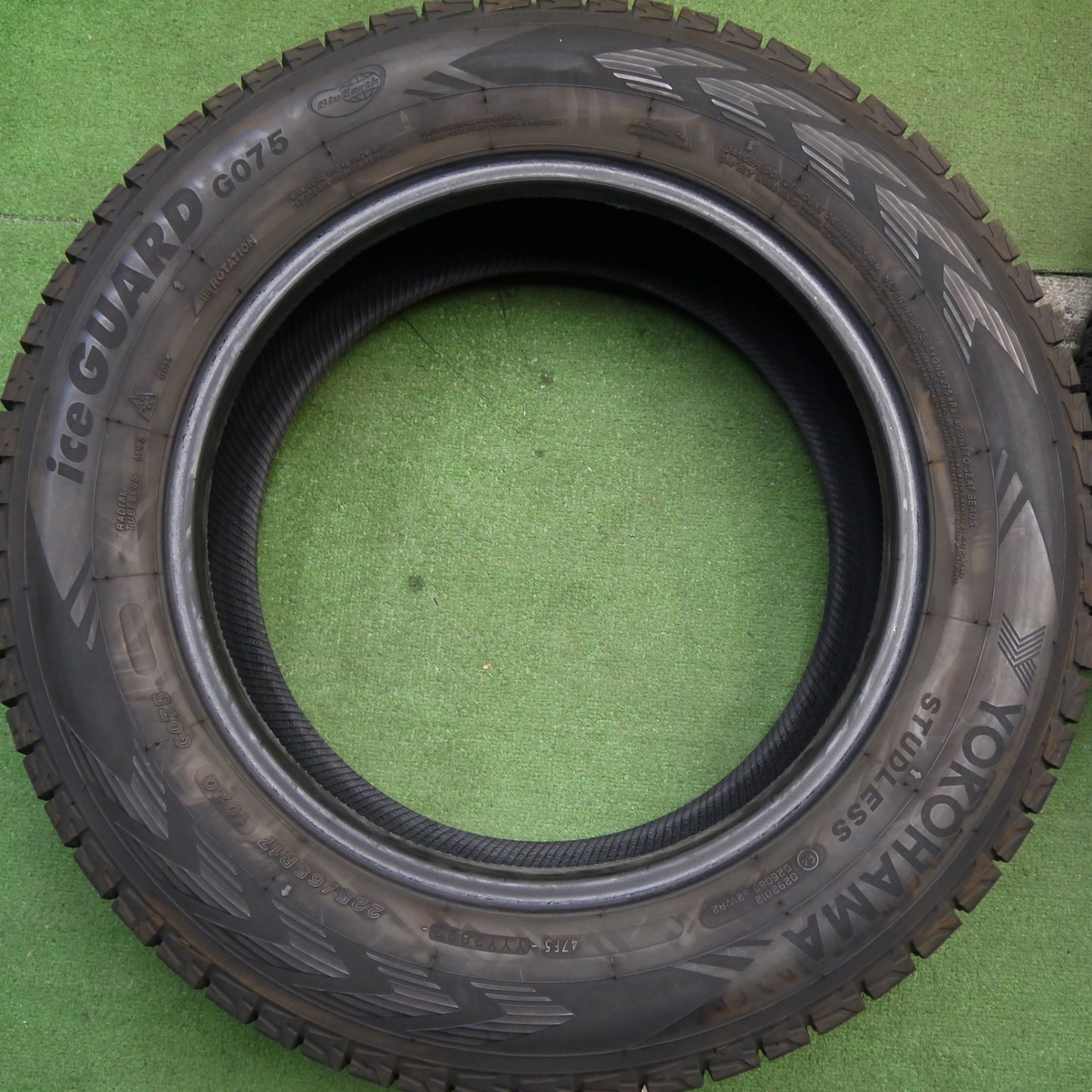 バリ溝！22年！9分★スタッドレス 225/65R17 ヨコハマ アイスガード G075 タイヤ 17インチ CX-5 CX-8 エクストレイル 等★5053010Hスタ