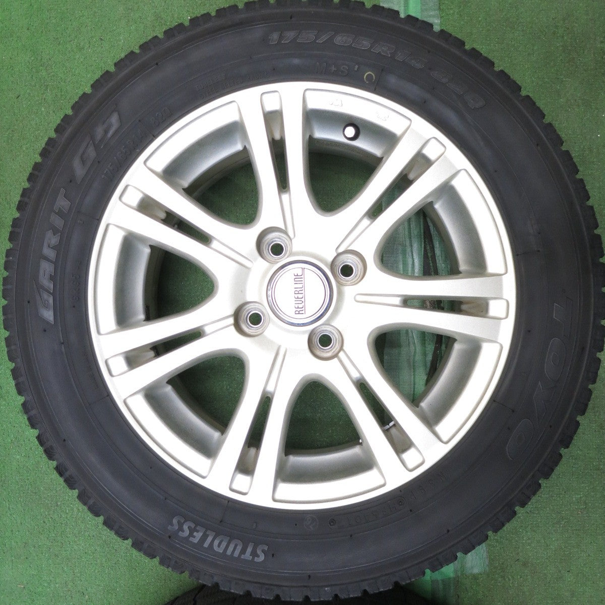 バリ溝！9分◎スタッドレス 175/65R14 トーヨー ガリット G5 REVERLINE リバーライン 14インチ PCD100/4H◎6100309HAス
