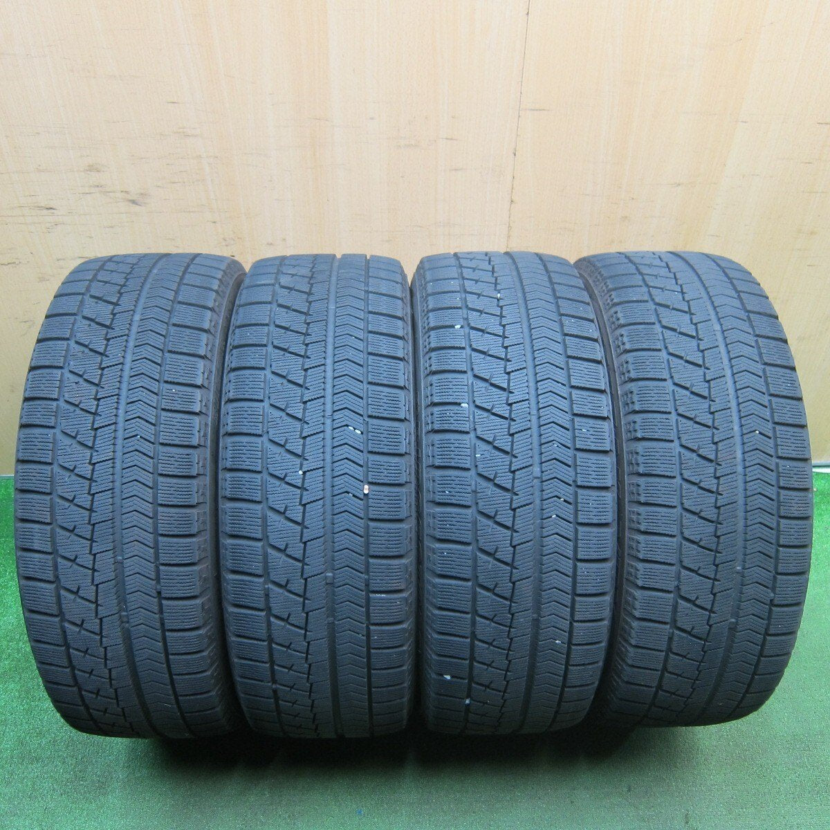 4本★FIAT フィアット等 MAK VINCI 215/55R17 スタッドレス ブリヂストン ブリザック VRX ヴィンチー PCD110/5H★5031403TNス