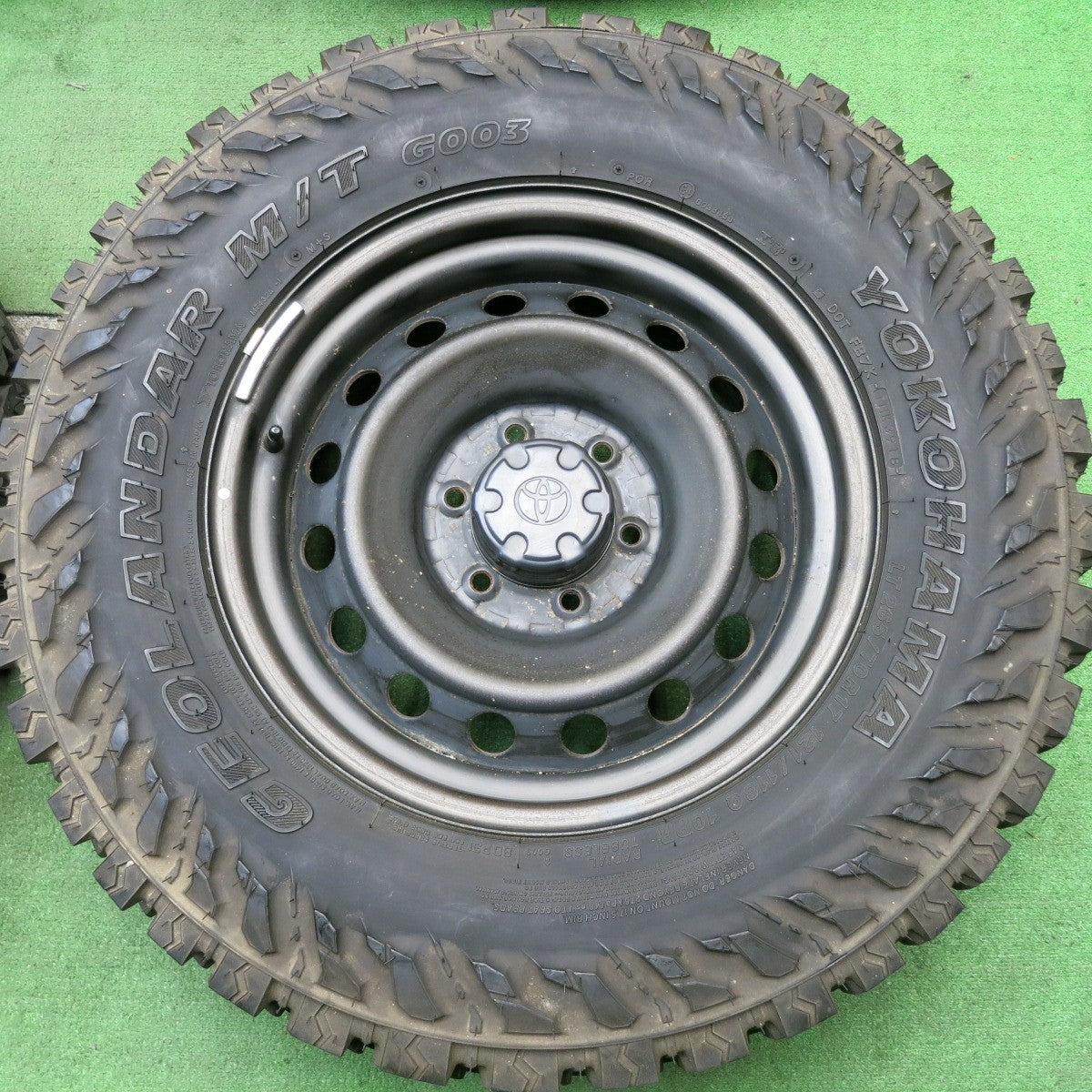 バリ溝！9分★トヨタ FJクルーザー 純正 スチール 265/70R17 121/118Q 10PR ヨコハマ ジオランダー M/T G003 17インチ PCD139.7/6H★5053110HAノ