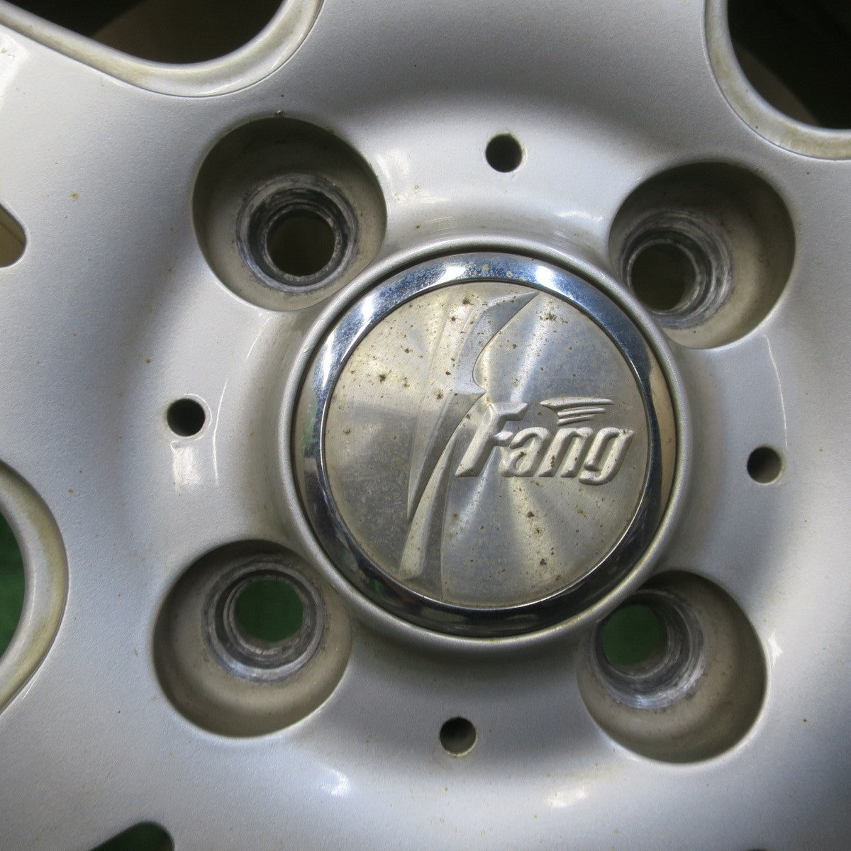 バリ溝！24年！9.5分◎スタッドレス 155/65R14 プラクティバ アイス BP02 ヨコハマ Fang ファング 14インチ PCD100/4H◎6070804イス